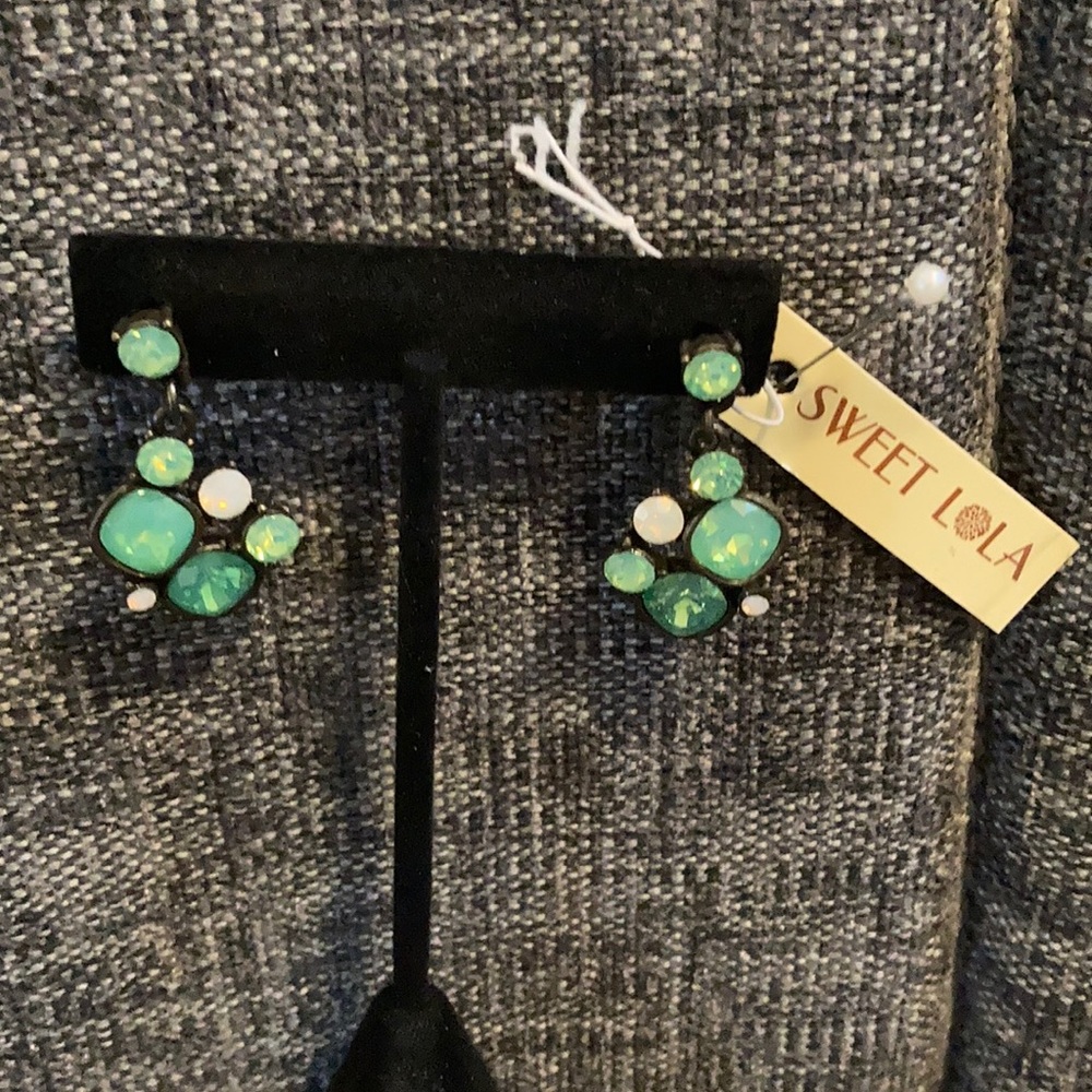 Sweet Lola Earrings
